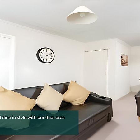 Clarence Suite 1 Bedroom W Free Parking Chatham  Extérieur photo