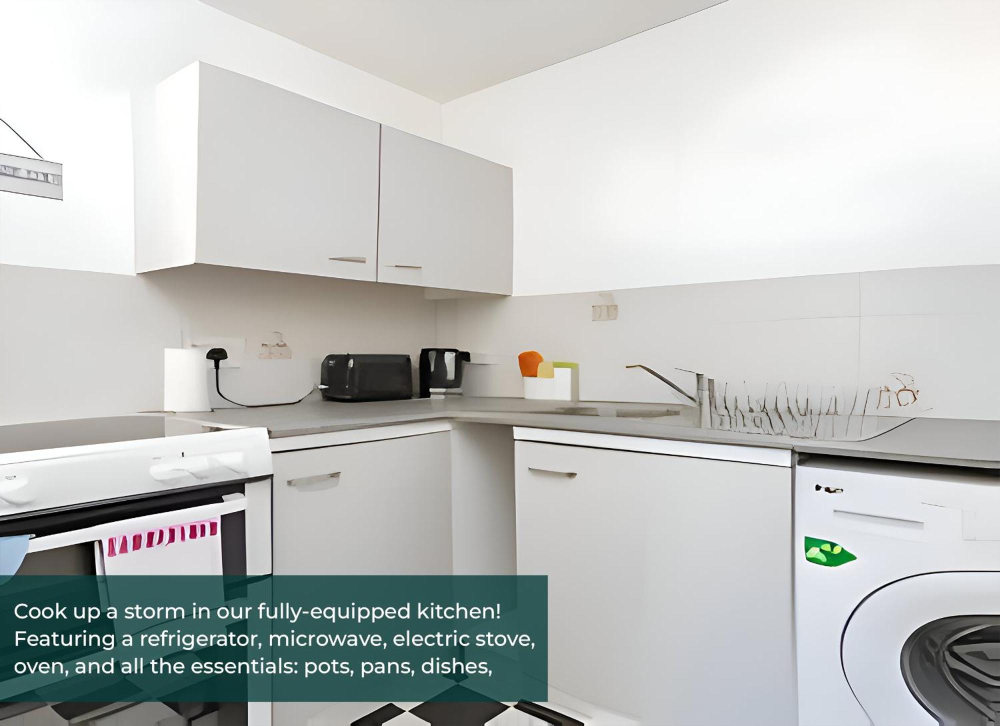 Clarence Suite 1 Bedroom W Free Parking Chatham  Extérieur photo